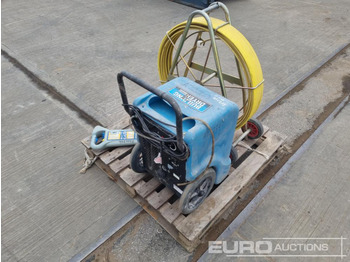 Building Dryer Bd1000 Dehumidifier, Radiodetection Cat 3+ Cable Avoidance Tool, Cable & Reel - HVAC oprema: slika Building Dryer Bd1000 Dehumidifier, Radiodetection Cat 3+ Cable Avoidance Tool, Cable & Reel - HVAC oprema