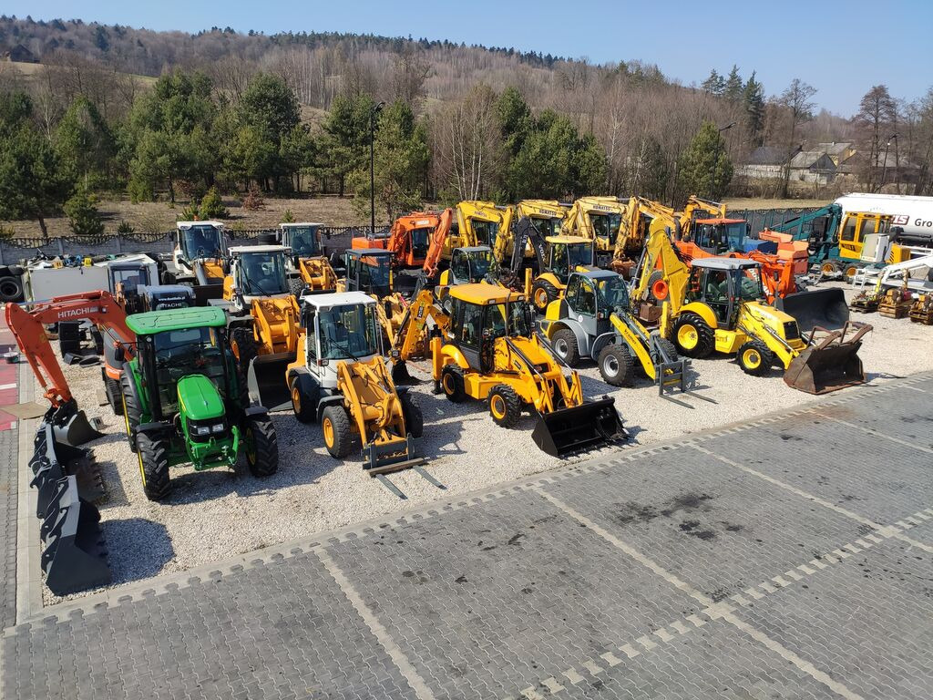 DUETDUDA - Građevinski strojevi MERCEDES-BENZ - dizel undefined: slika DUETDUDA - Građevinski strojevi MERCEDES-BENZ - dizel undefined