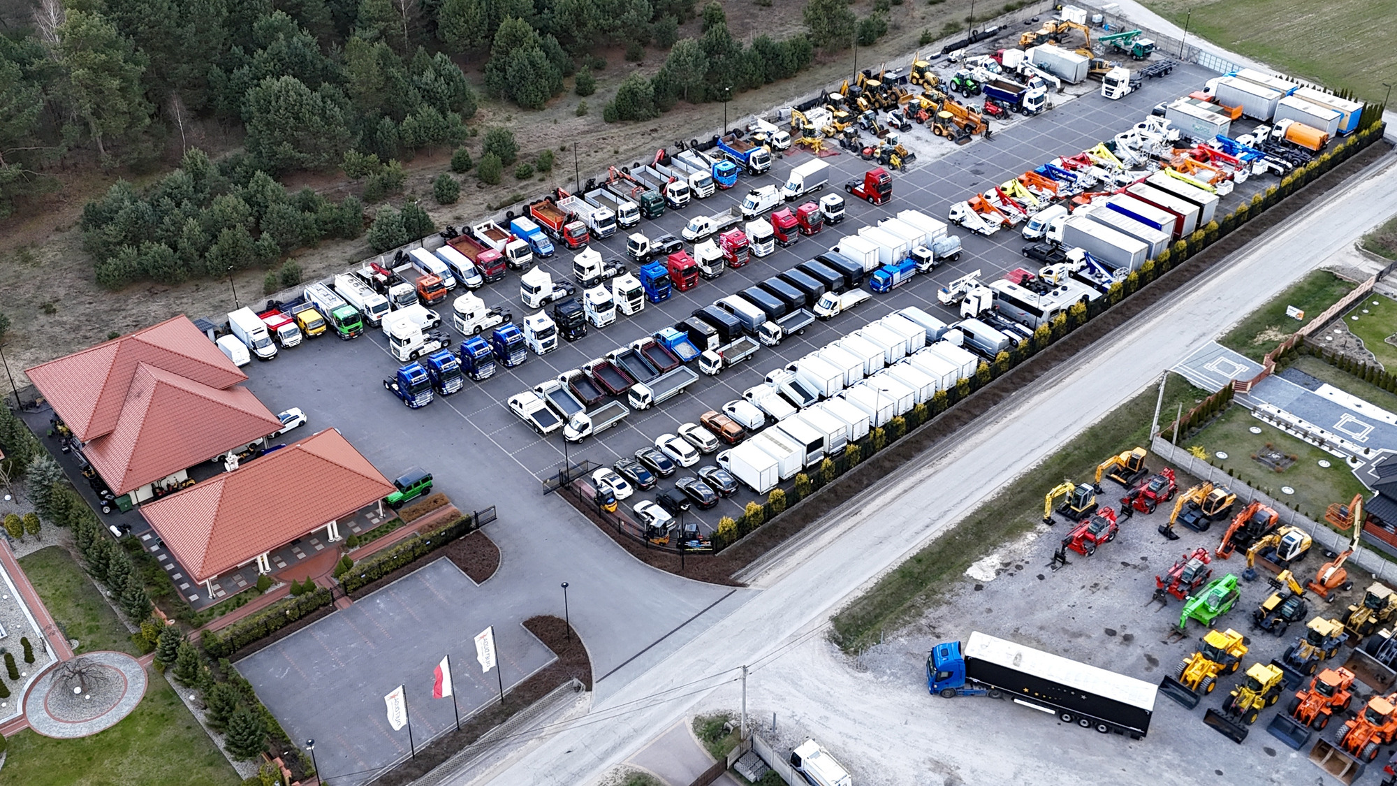 DUETDUDA - Građevinski strojevi MERCEDES-BENZ - dizel undefined: slika DUETDUDA - Građevinski strojevi MERCEDES-BENZ - dizel undefined