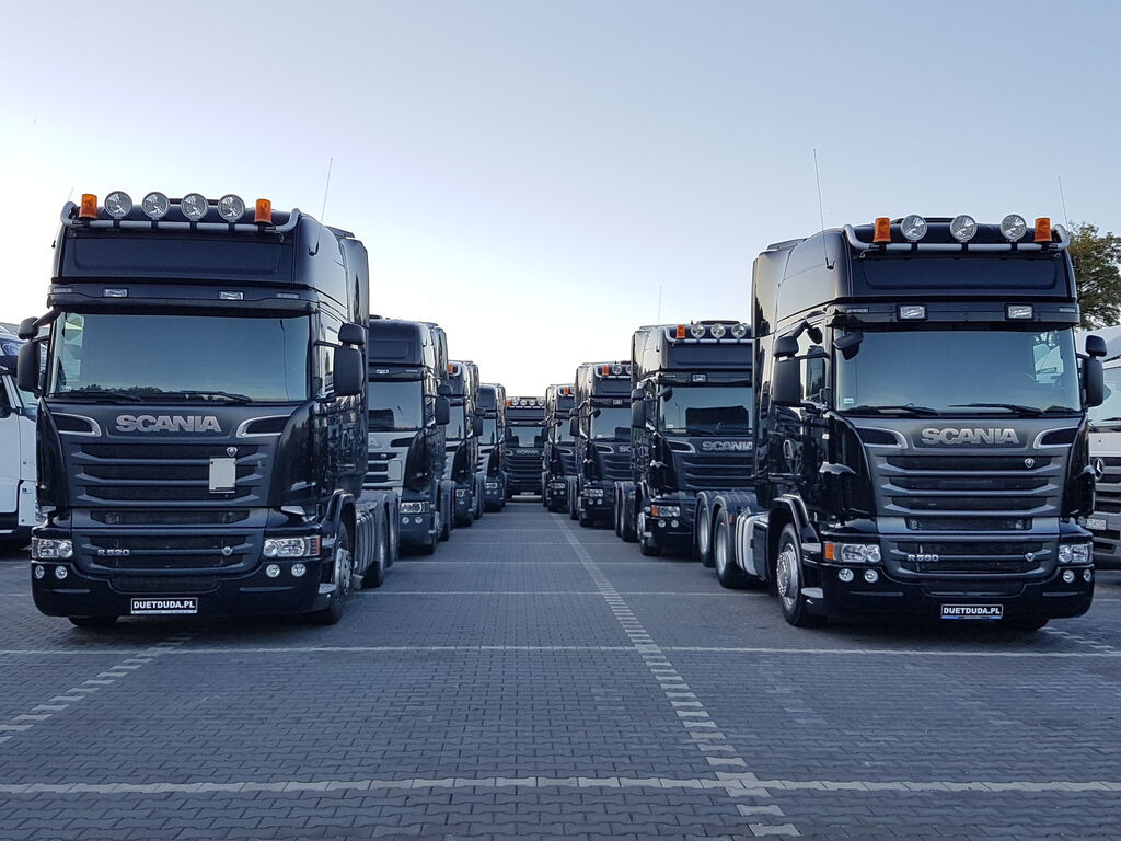 DUETDUDA - Građevinski strojevi MERCEDES-BENZ - dizel undefined: slika DUETDUDA - Građevinski strojevi MERCEDES-BENZ - dizel undefined