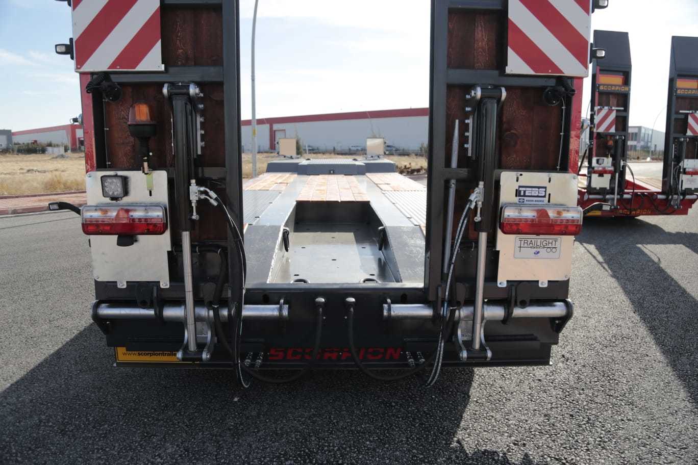 SCORPION TRAILER undefined: slika SCORPION TRAILER undefined