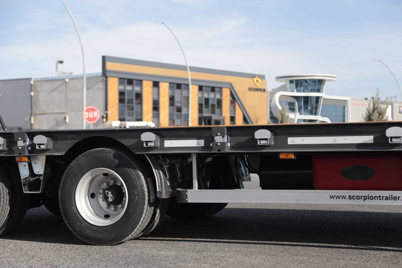 SCORPION TRAILER undefined: slika SCORPION TRAILER undefined