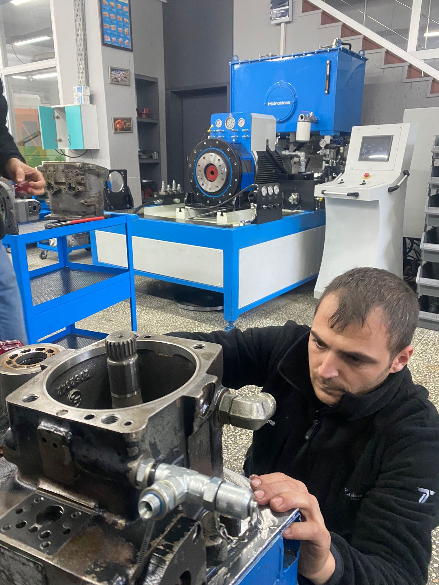 Zeki Hidrolik Makine San. ve Tic. Ltd. - vozila na prodaju undefined: slika Zeki Hidrolik Makine San. ve Tic. Ltd. - vozila na prodaju undefined