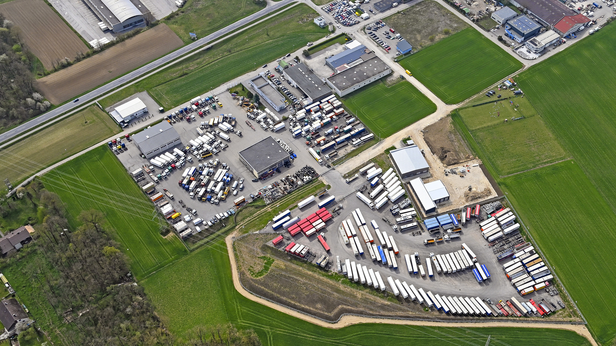 MG Handel GmbH - Tegljači - 6x4 undefined: slika MG Handel GmbH - Tegljači - 6x4 undefined