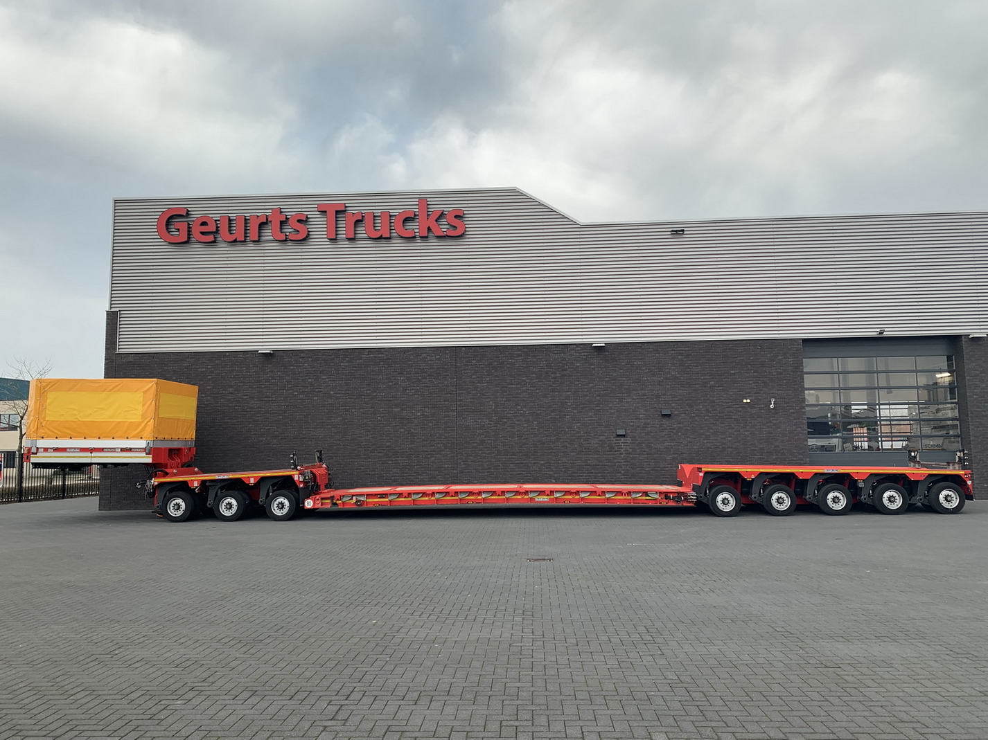 Geurts Trucks B.V. undefined: slika Geurts Trucks B.V. undefined