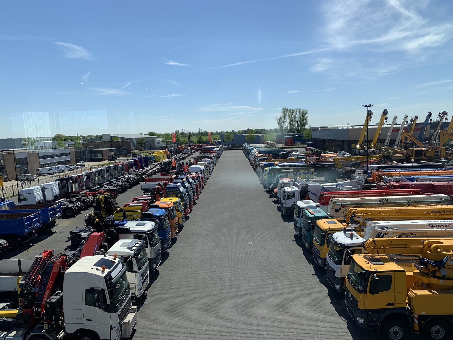 Geurts Trucks B.V. undefined: slika Geurts Trucks B.V. undefined