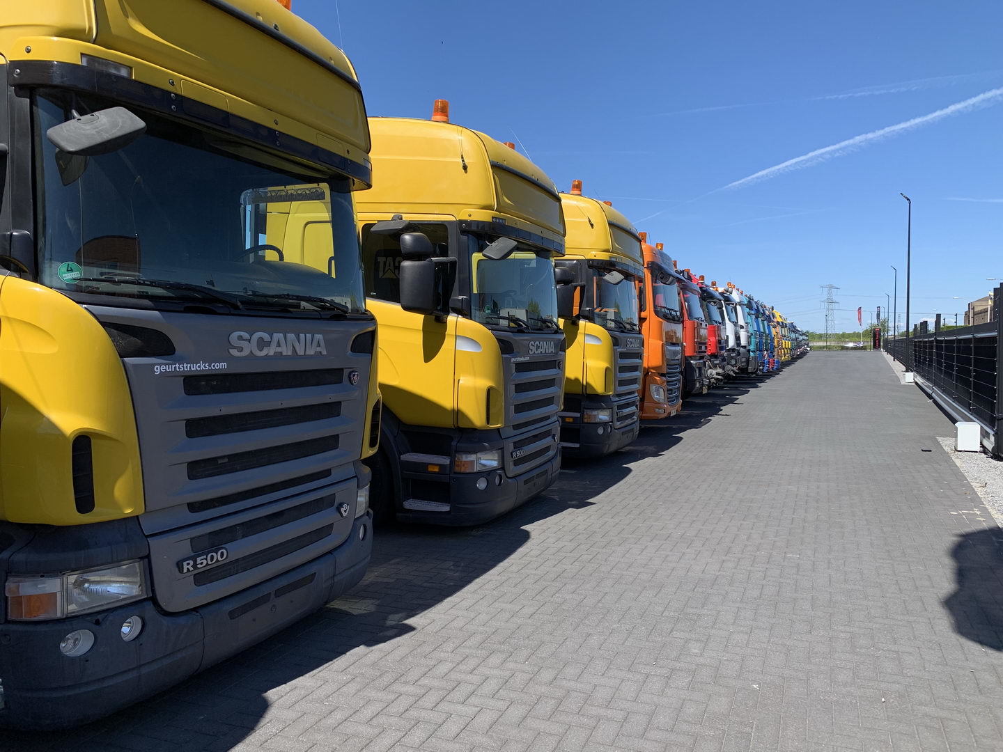 Geurts Trucks B.V. undefined: slika Geurts Trucks B.V. undefined