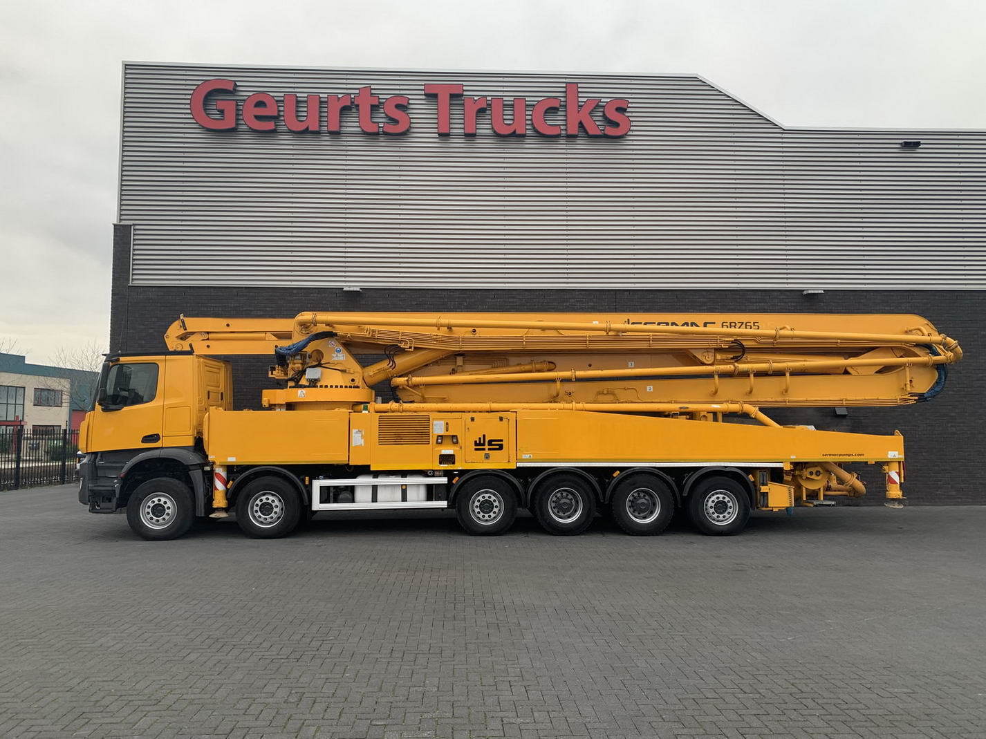 Geurts Trucks B.V. undefined: slika Geurts Trucks B.V. undefined