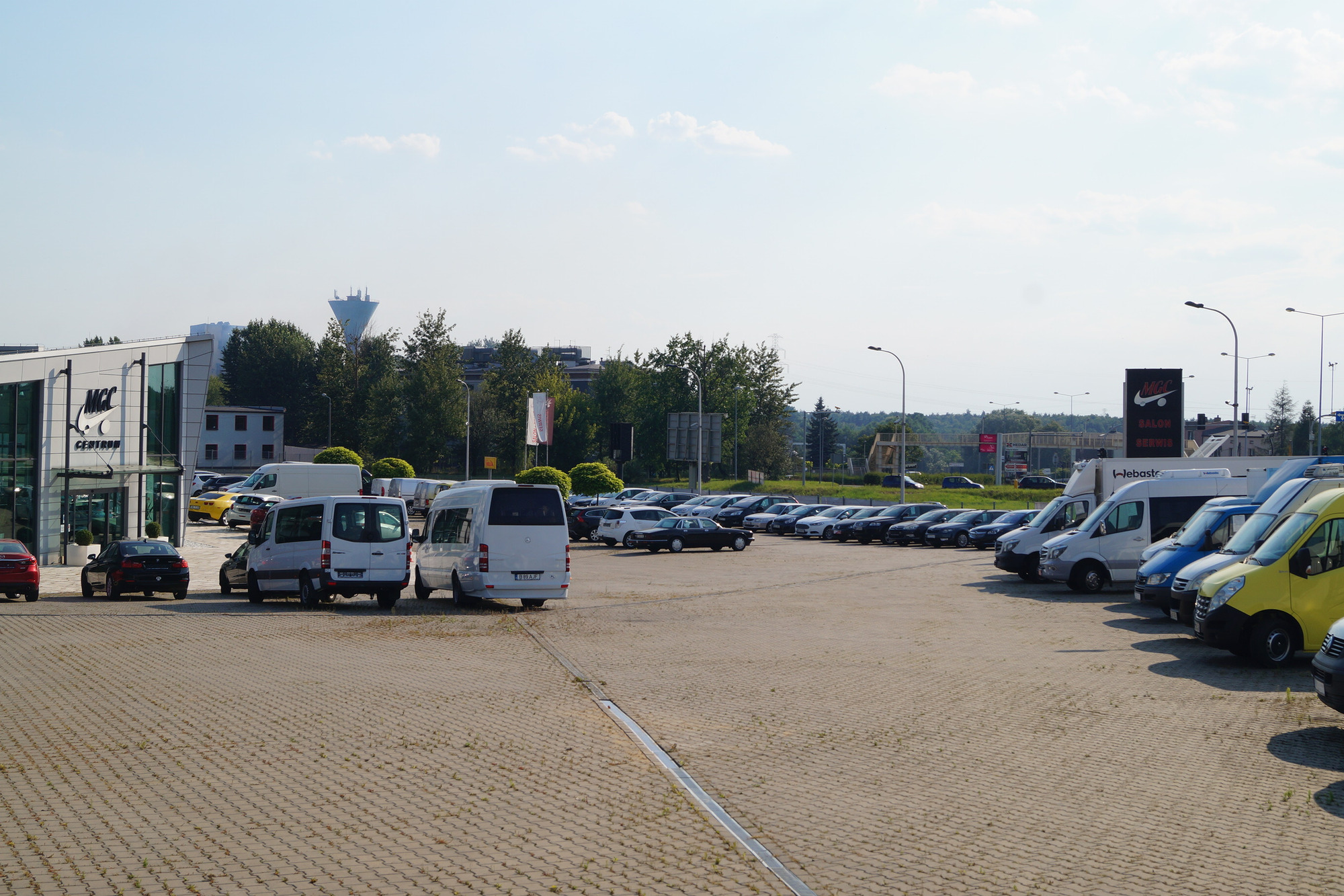 MGC CENTRUM SAMOCHODOW DOSTAWCZYCH - Izmjenjivi sanduci/ Kontejneri undefined: slika MGC CENTRUM SAMOCHODOW DOSTAWCZYCH - Izmjenjivi sanduci/ Kontejneri undefined