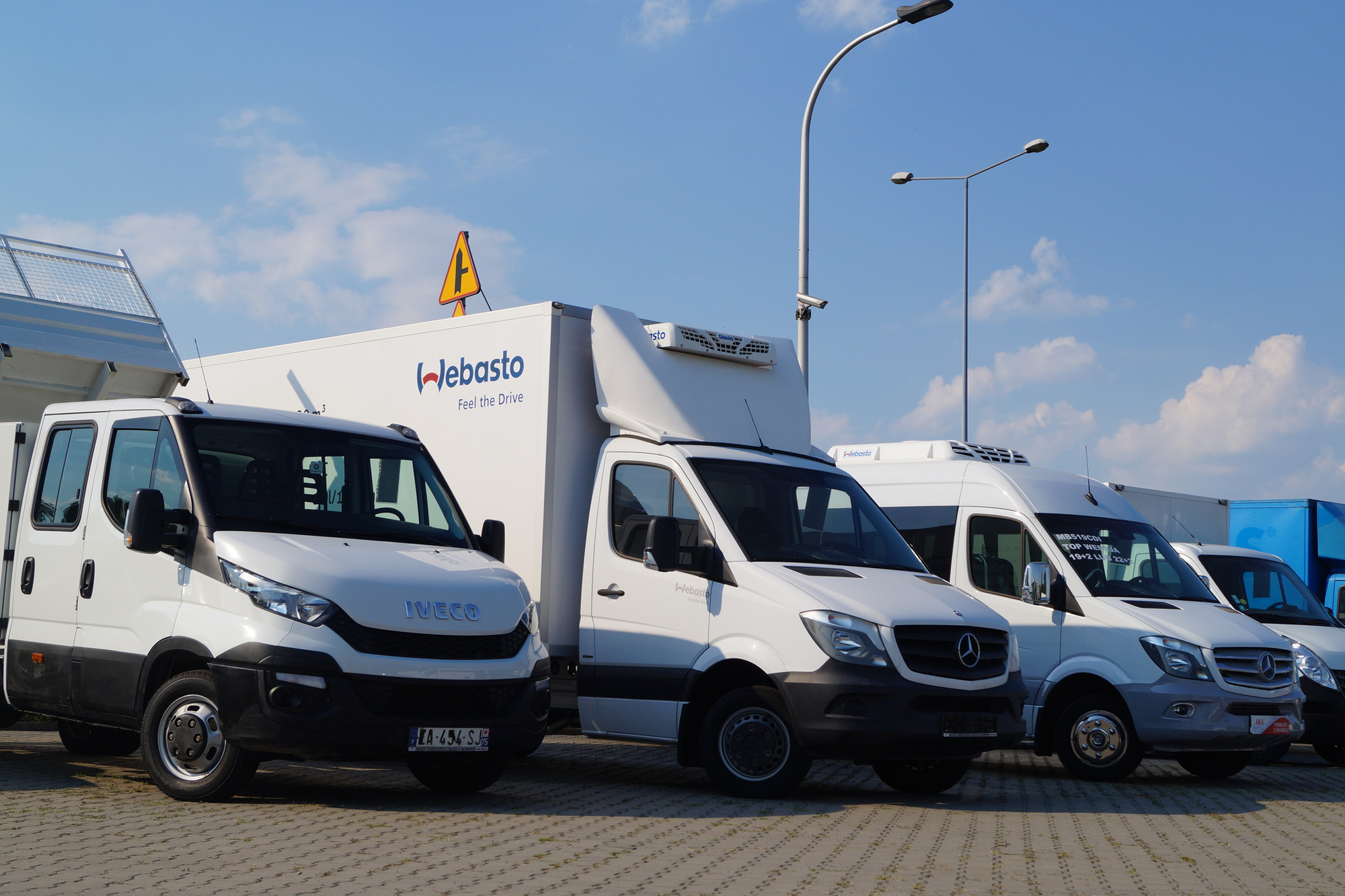 MGC CENTRUM SAMOCHODOW DOSTAWCZYCH - Izmjenjivi sanduci/ Kontejneri undefined: slika MGC CENTRUM SAMOCHODOW DOSTAWCZYCH - Izmjenjivi sanduci/ Kontejneri undefined