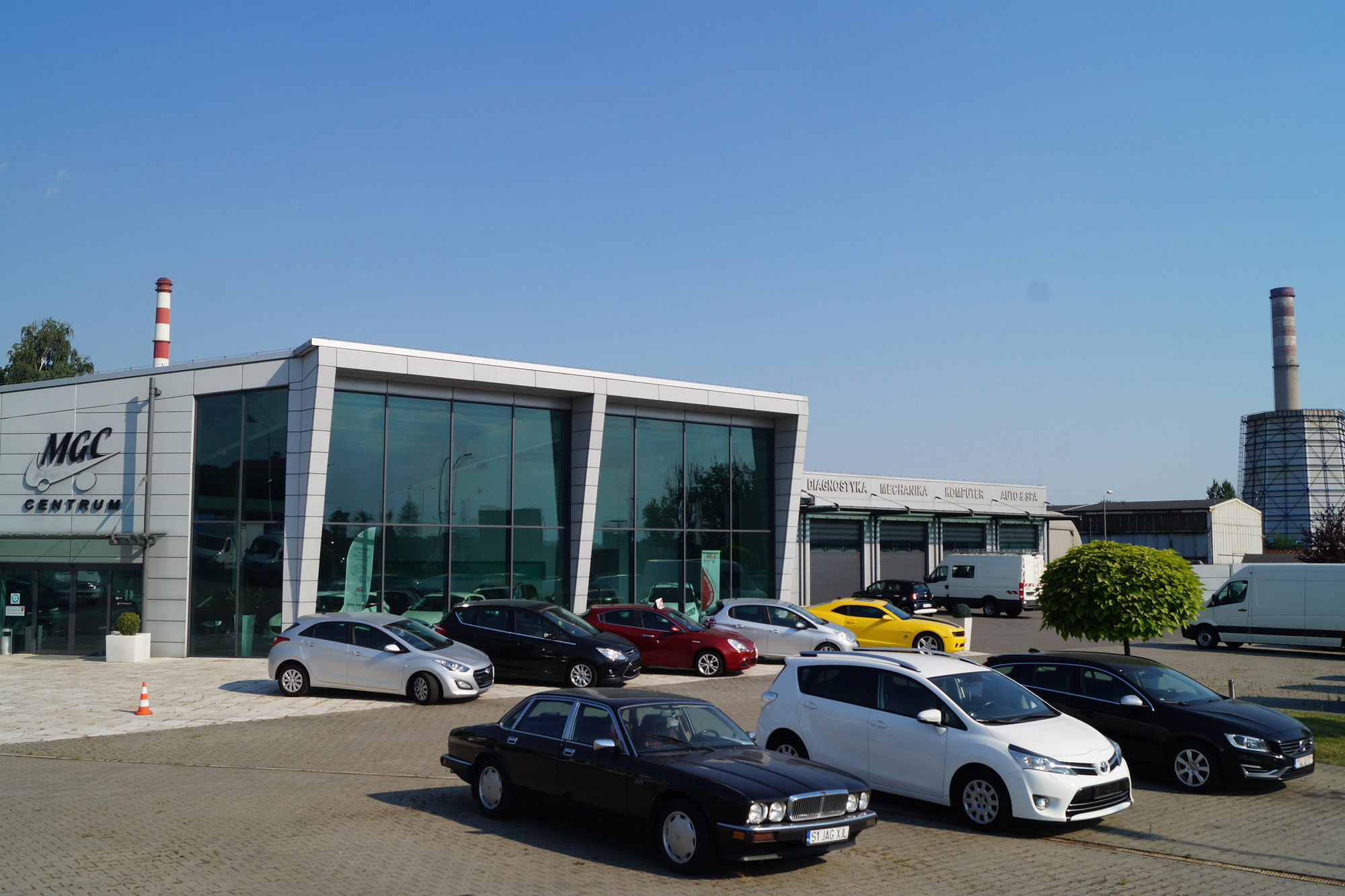 MGC CENTRUM SAMOCHODOW DOSTAWCZYCH - Izmjenjivi sanduci/ Kontejneri undefined: slika MGC CENTRUM SAMOCHODOW DOSTAWCZYCH - Izmjenjivi sanduci/ Kontejneri undefined