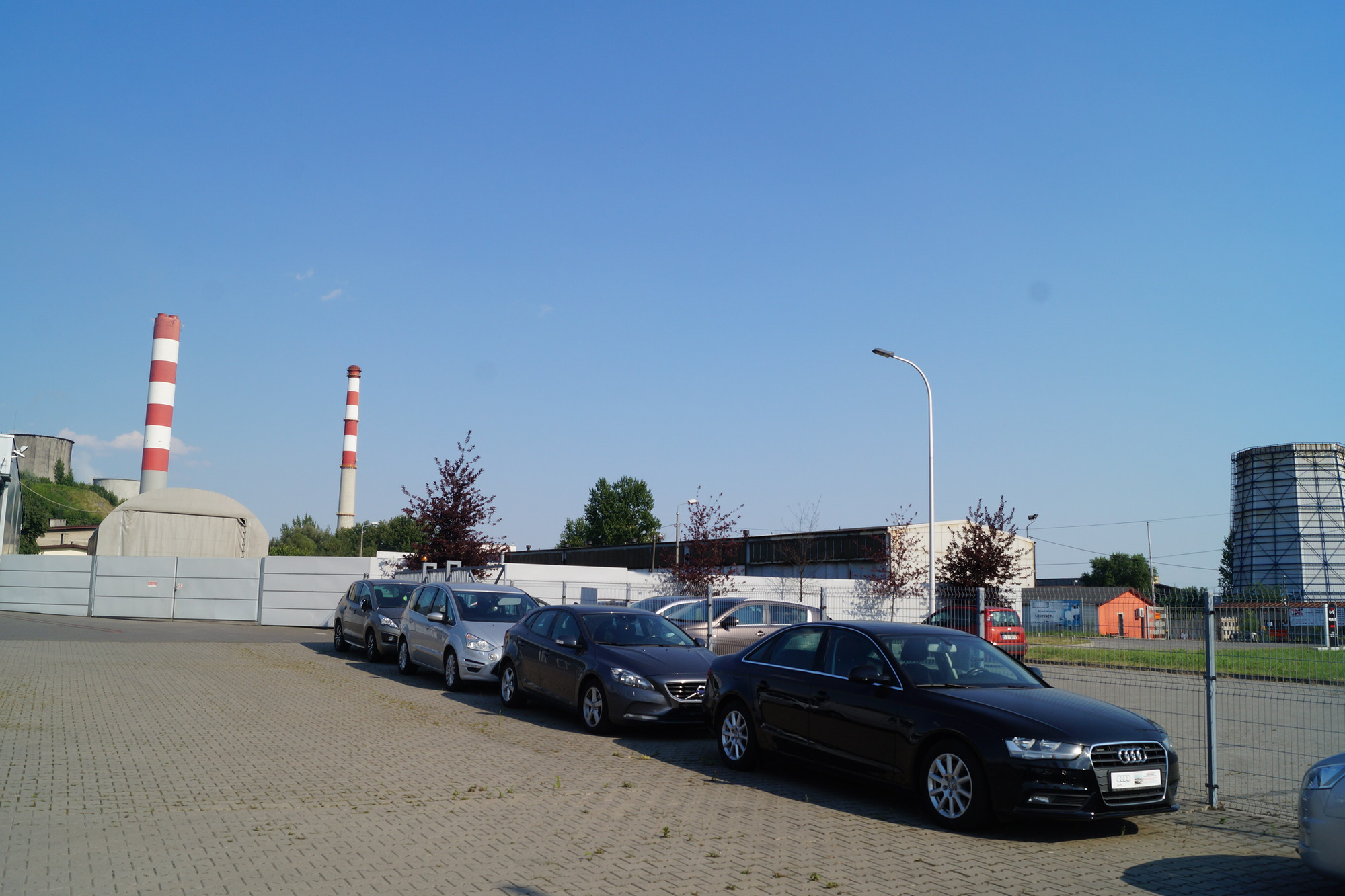 MGC CENTRUM SAMOCHODOW DOSTAWCZYCH - Izmjenjivi sanduci/ Kontejneri undefined: slika MGC CENTRUM SAMOCHODOW DOSTAWCZYCH - Izmjenjivi sanduci/ Kontejneri undefined