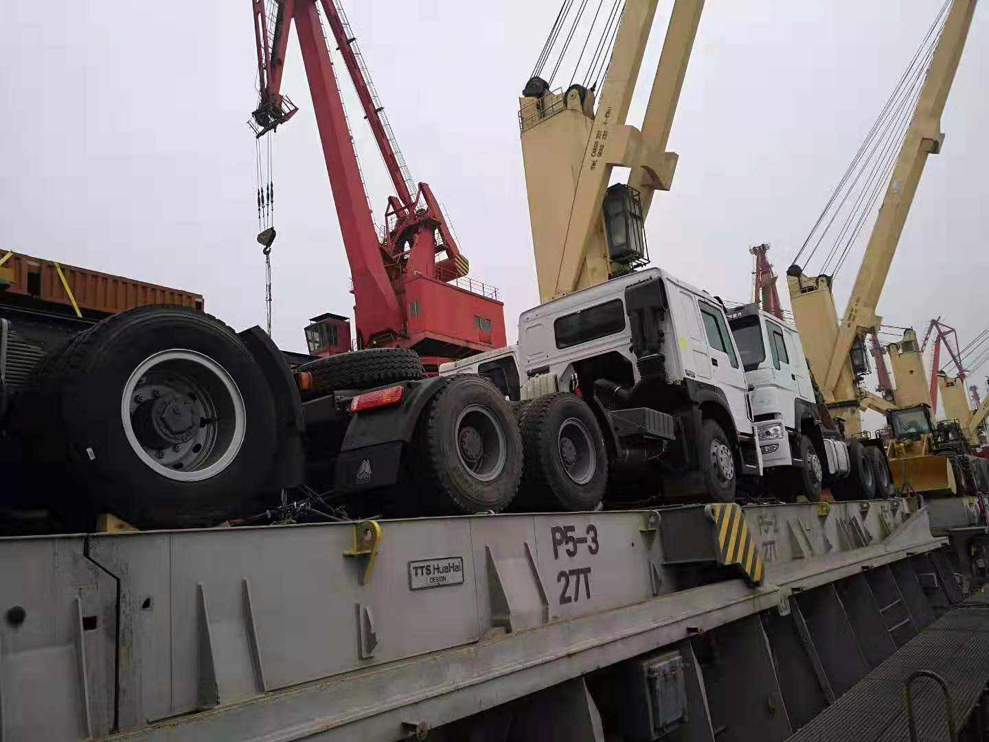 Shandong Guhong Auto Industrial CO., LTD - Kamioni - Euro 2, mjenjač: ručni undefined: slika Shandong Guhong Auto Industrial CO., LTD - Kamioni - Euro 2, mjenjač: ručni undefined