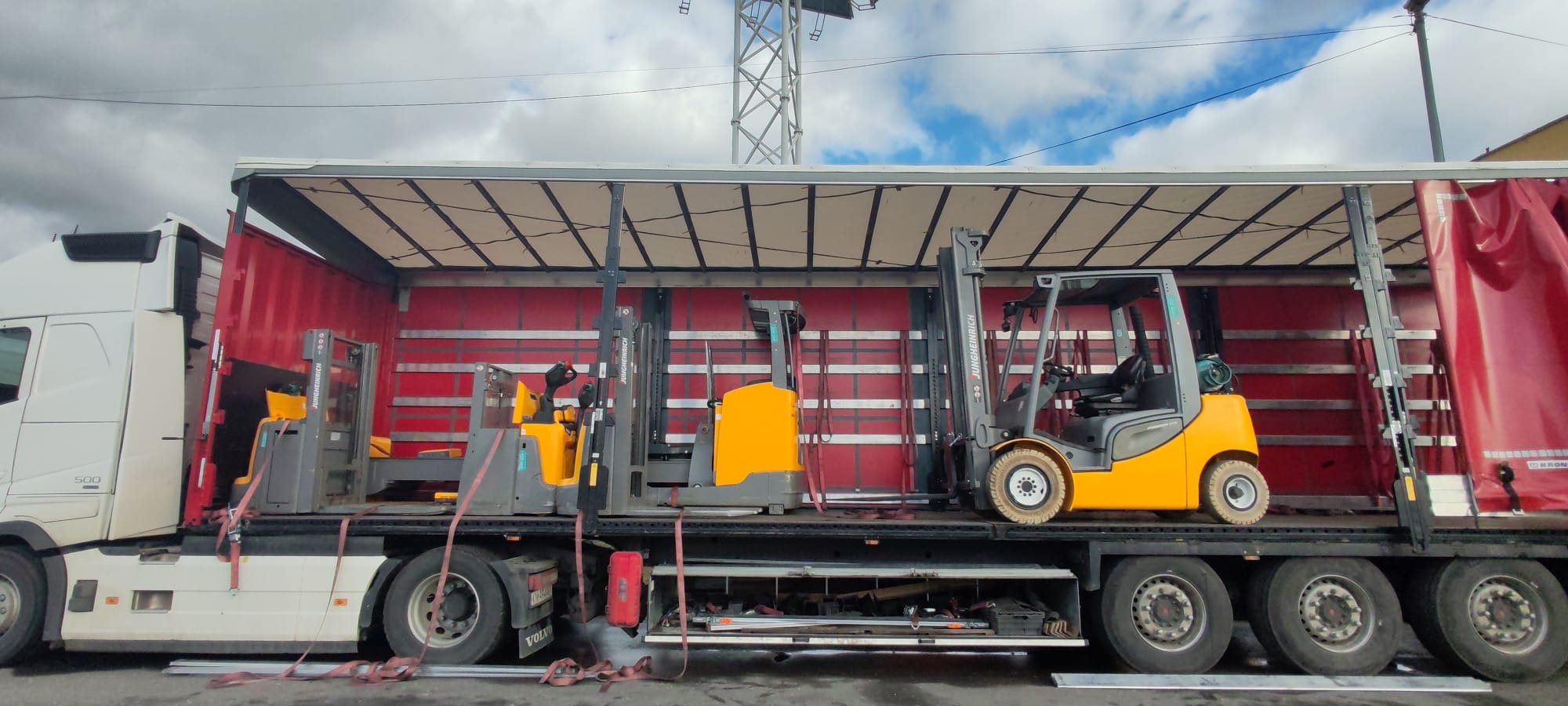 IC-Line s.r.o. (Booster-Lift) - vozila na prodaju undefined: slika IC-Line s.r.o. (Booster-Lift) - vozila na prodaju undefined