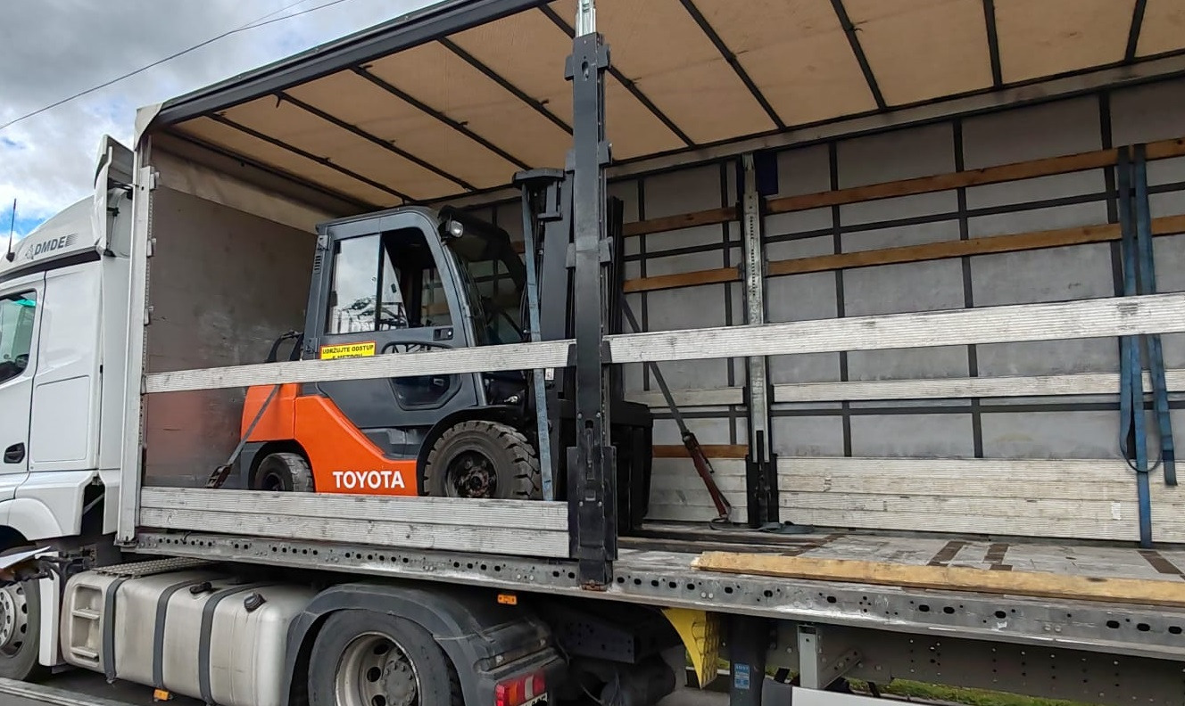 IC-Line s.r.o. (Booster-Lift) - vozila na prodaju undefined: slika IC-Line s.r.o. (Booster-Lift) - vozila na prodaju undefined