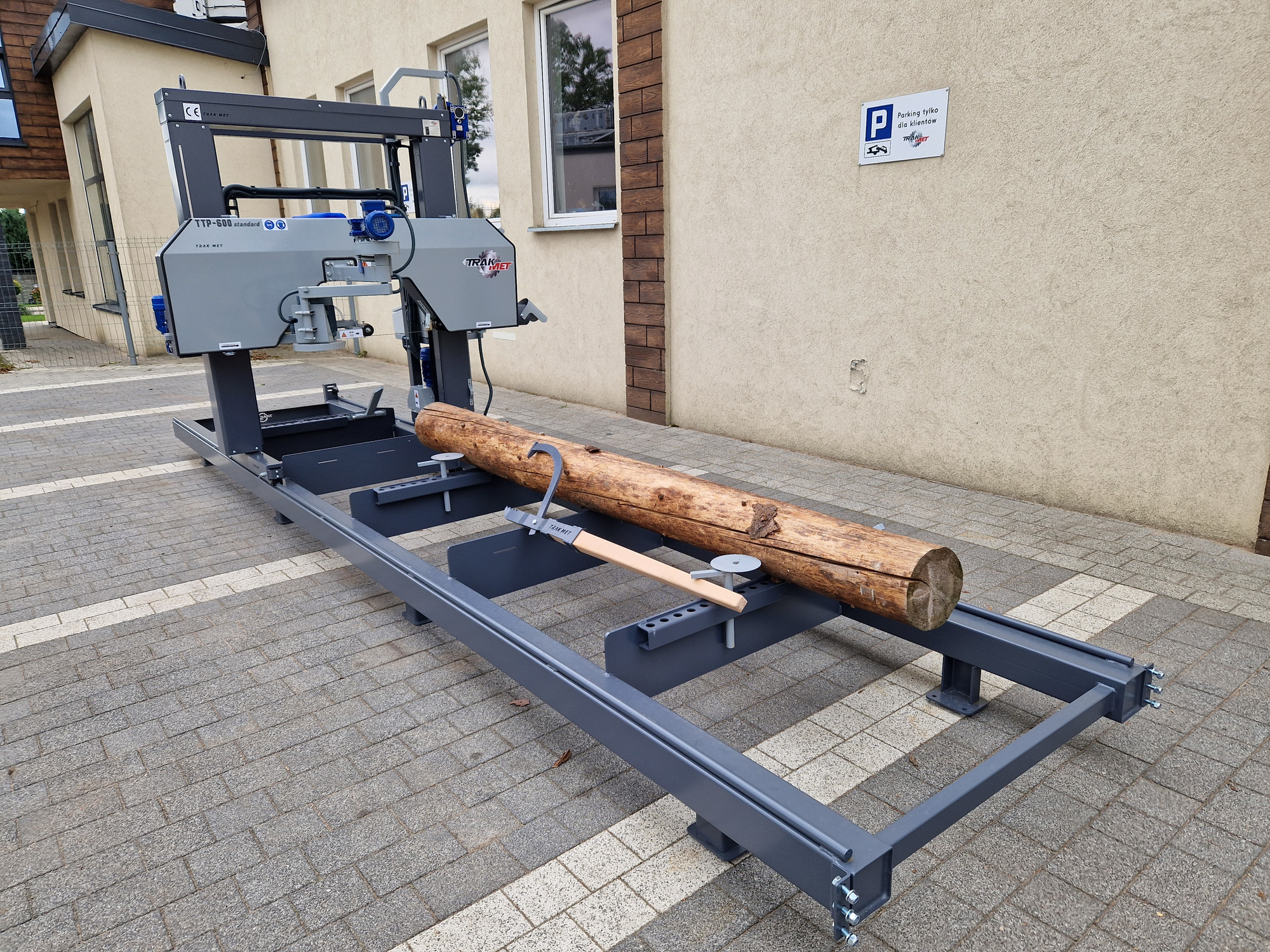 TRAK-MET undefined: slika TRAK-MET undefined