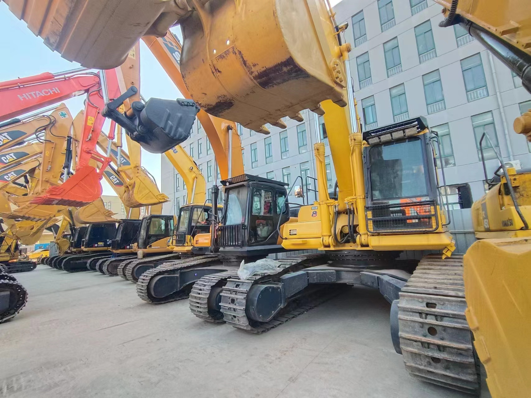 OUTONG MACHINERY LIMITED - Oprema za rukovanje materijalima TOYOTA undefined: slika OUTONG MACHINERY LIMITED - Oprema za rukovanje materijalima TOYOTA undefined