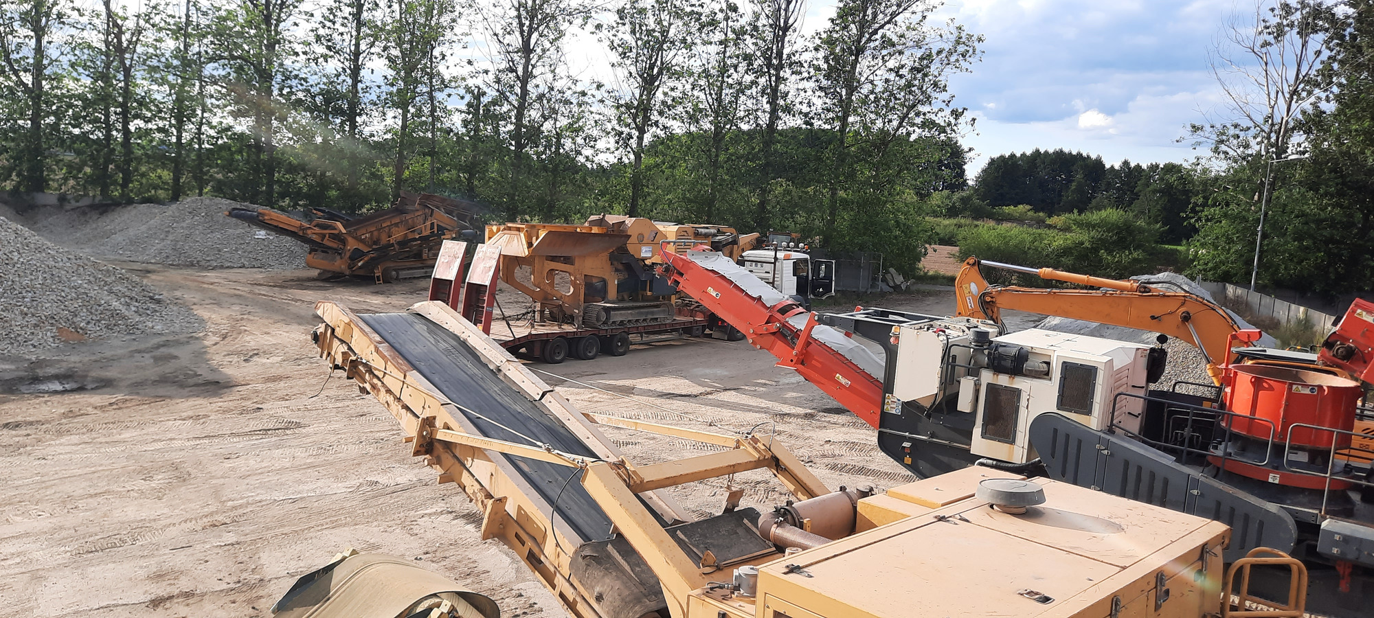 Gajos Kruszarki Sp. Komandytowa undefined: slika Gajos Kruszarki Sp. Komandytowa undefined