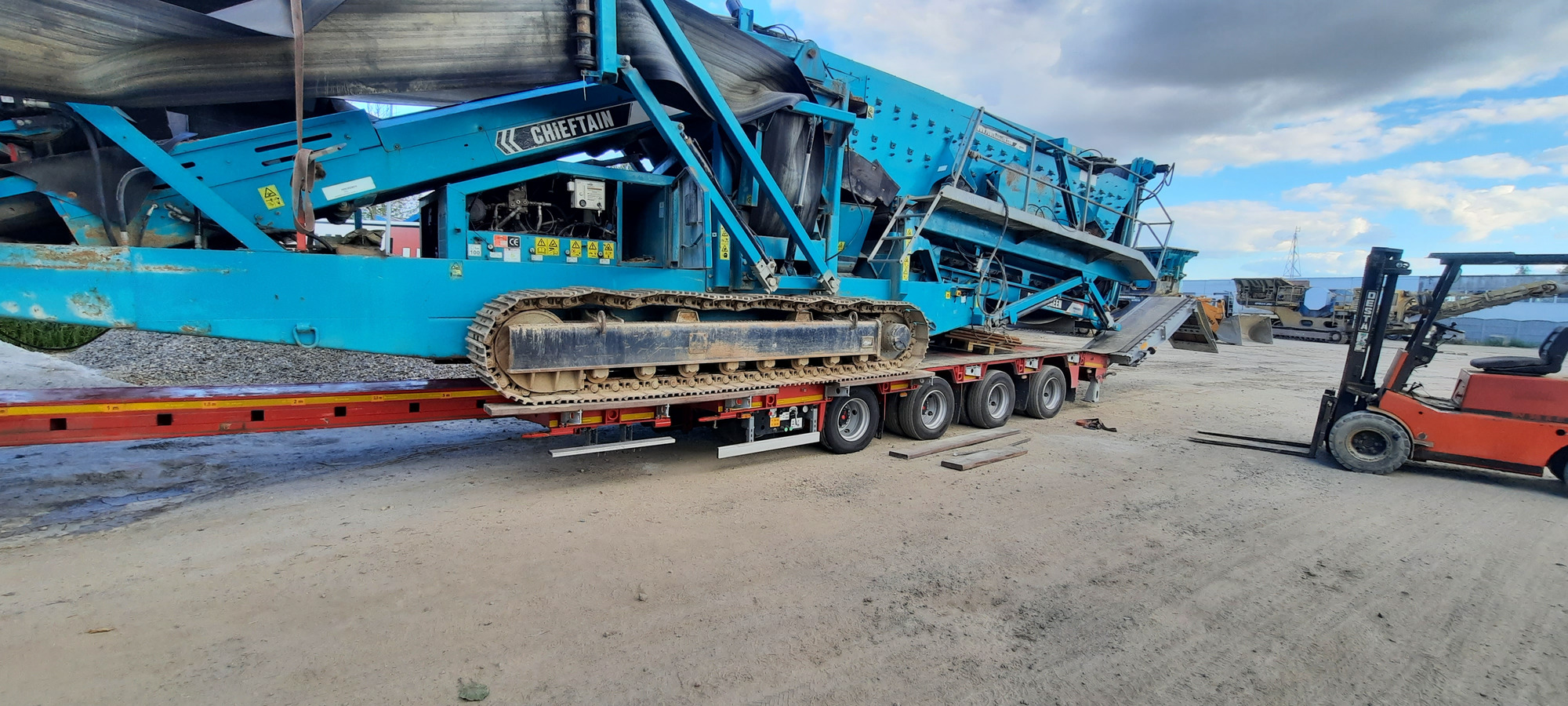 Gajos Kruszarki Sp. Komandytowa undefined: slika Gajos Kruszarki Sp. Komandytowa undefined