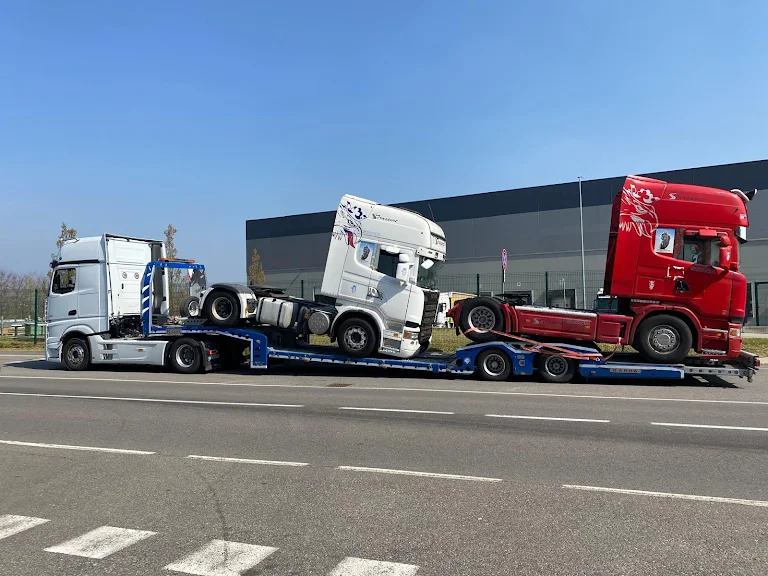 Truck Store Service SRL undefined: slika Truck Store Service SRL undefined