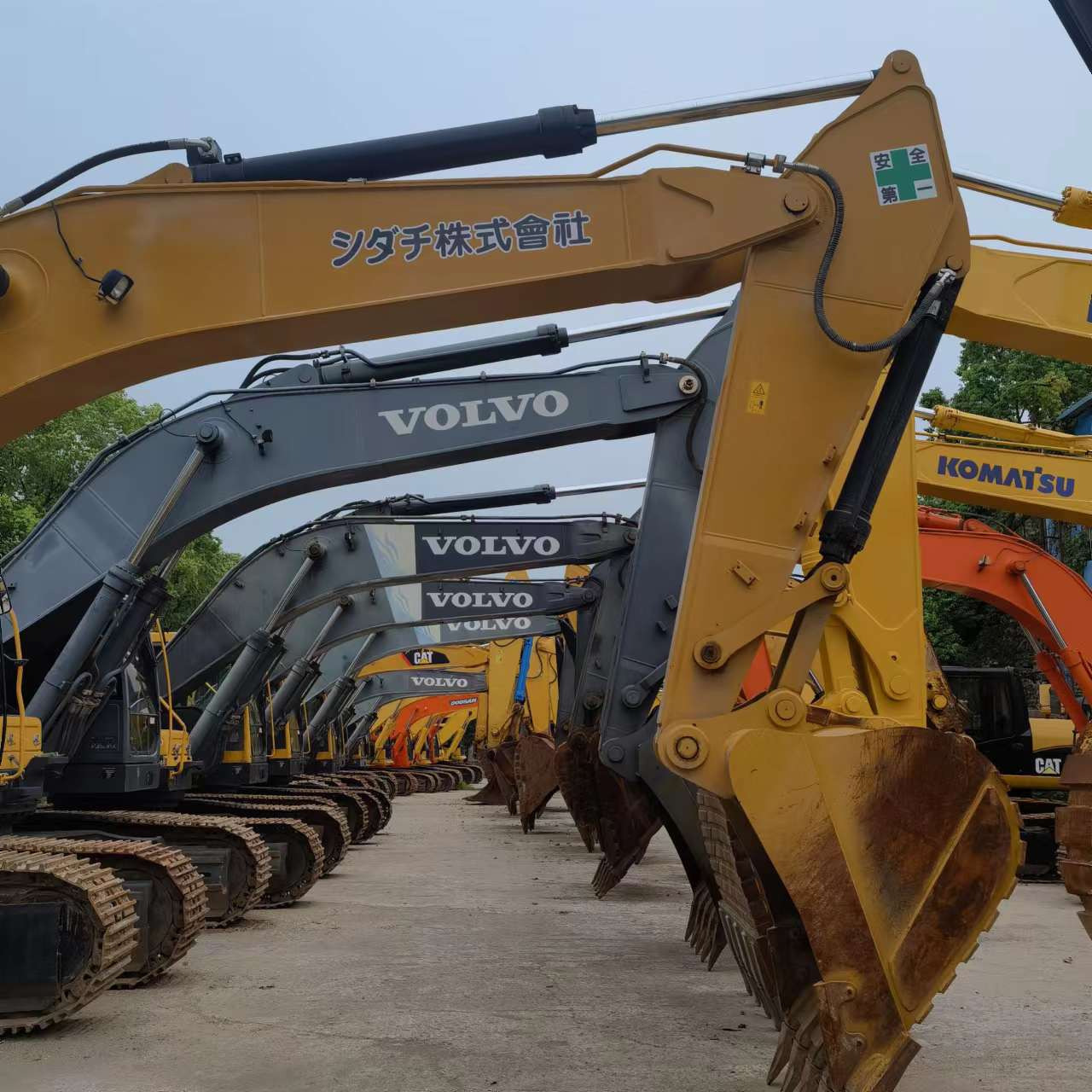 Qingdao Higher Weight Trade Co. LTD - Oprema za rukovanje materijalima - Godina: 2025 undefined: slika Qingdao Higher Weight Trade Co. LTD - Oprema za rukovanje materijalima - Godina: 2025 undefined