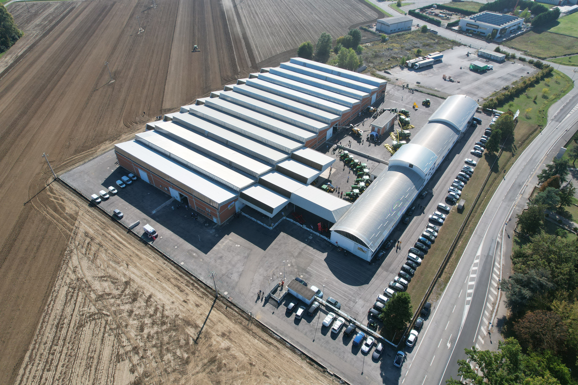 AGRIBERTOCCHI S.R.L. - vozila na prodaju undefined: slika AGRIBERTOCCHI S.R.L. - vozila na prodaju undefined