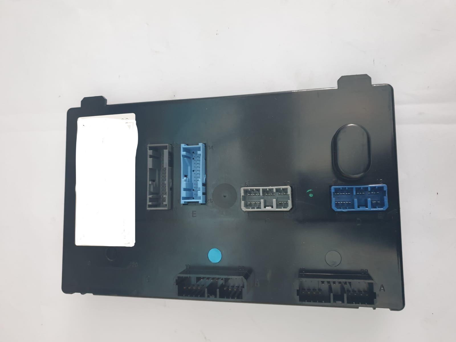 CR ELECTRONIC SRL - vozila na prodaju undefined: slika CR ELECTRONIC SRL - vozila na prodaju undefined