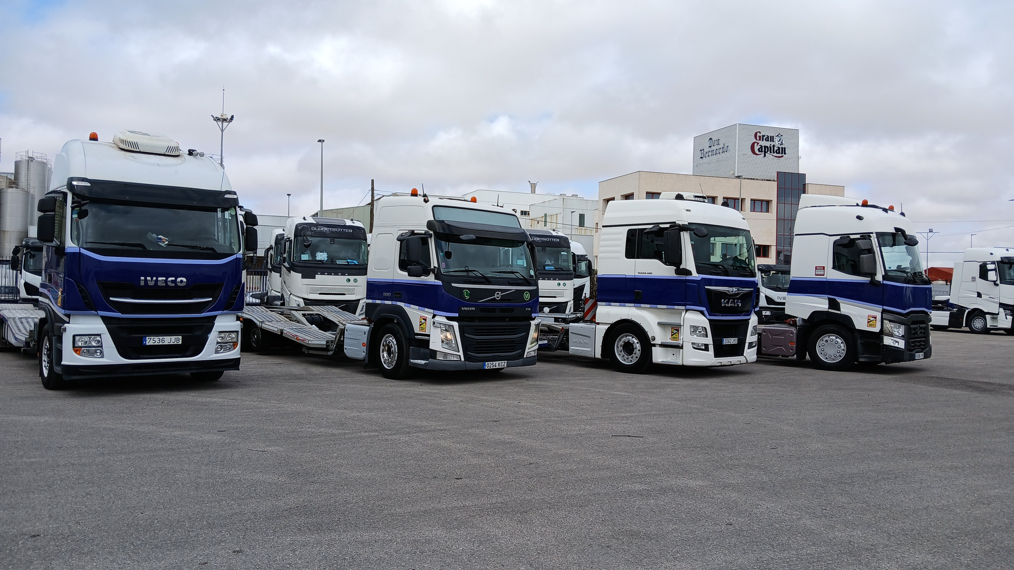 PAÑALON SA undefined: slika PAÑALON SA undefined