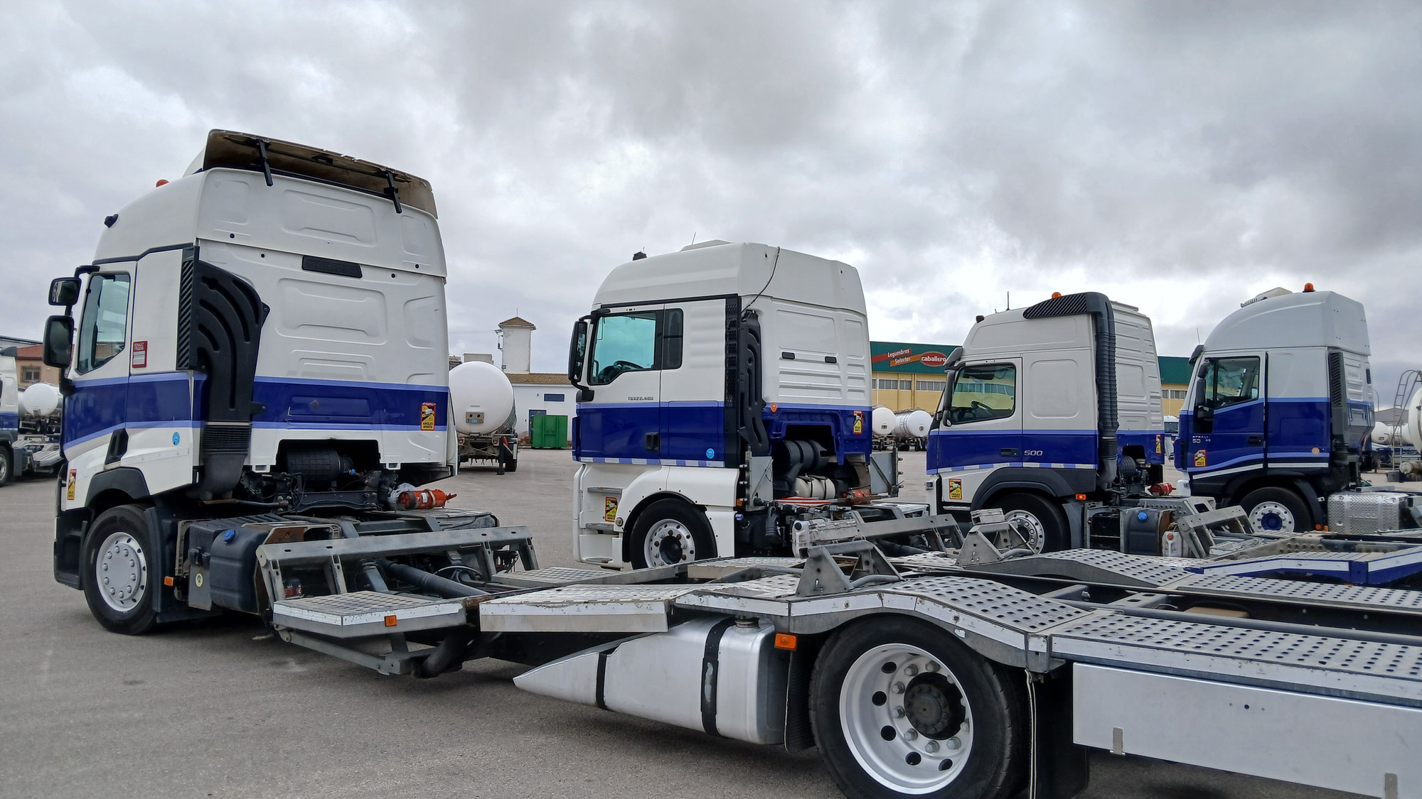 PAÑALON SA undefined: slika PAÑALON SA undefined