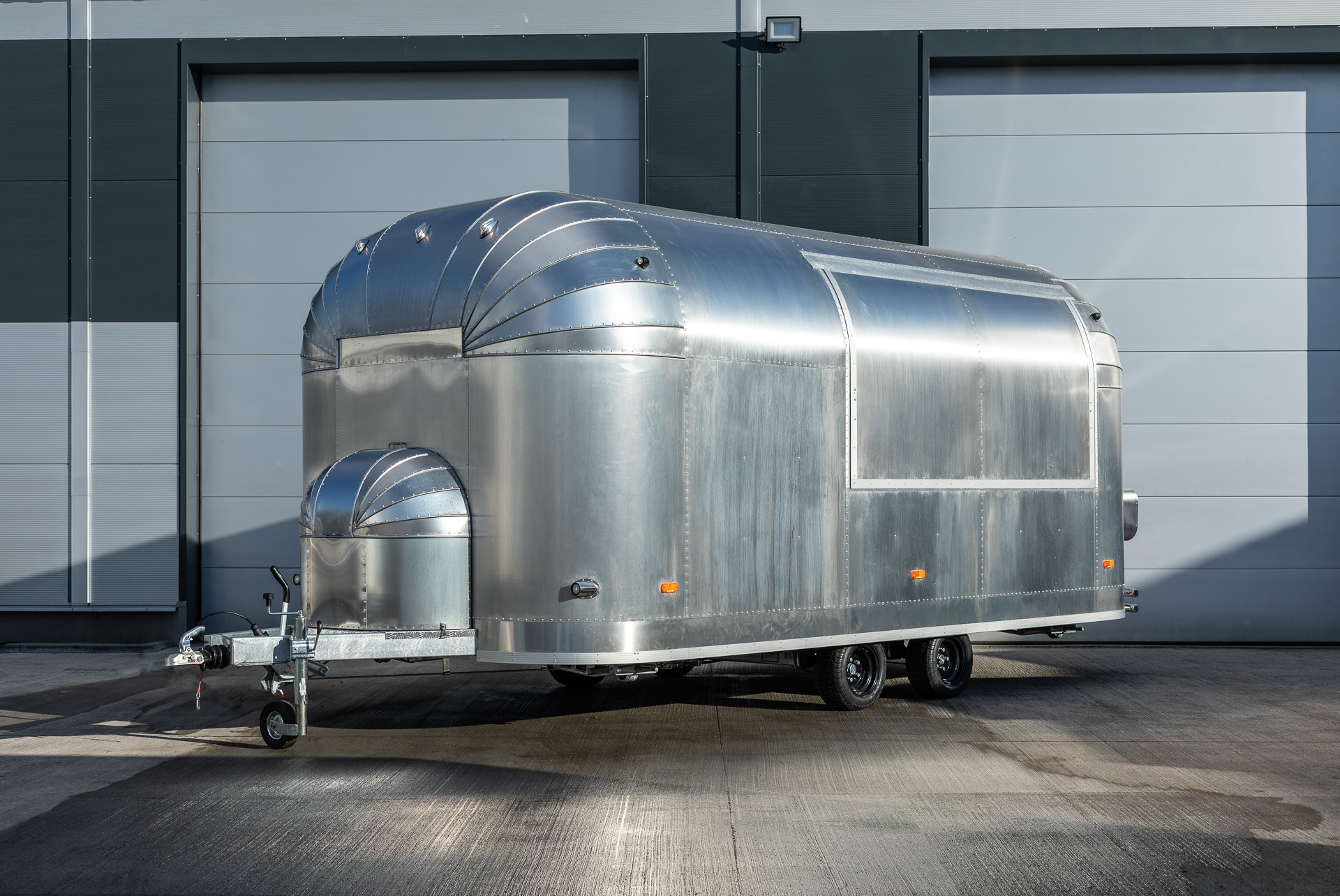 IDEX Denys Kharlamov - vozila na prodaju undefined: slika IDEX Denys Kharlamov - vozila na prodaju undefined