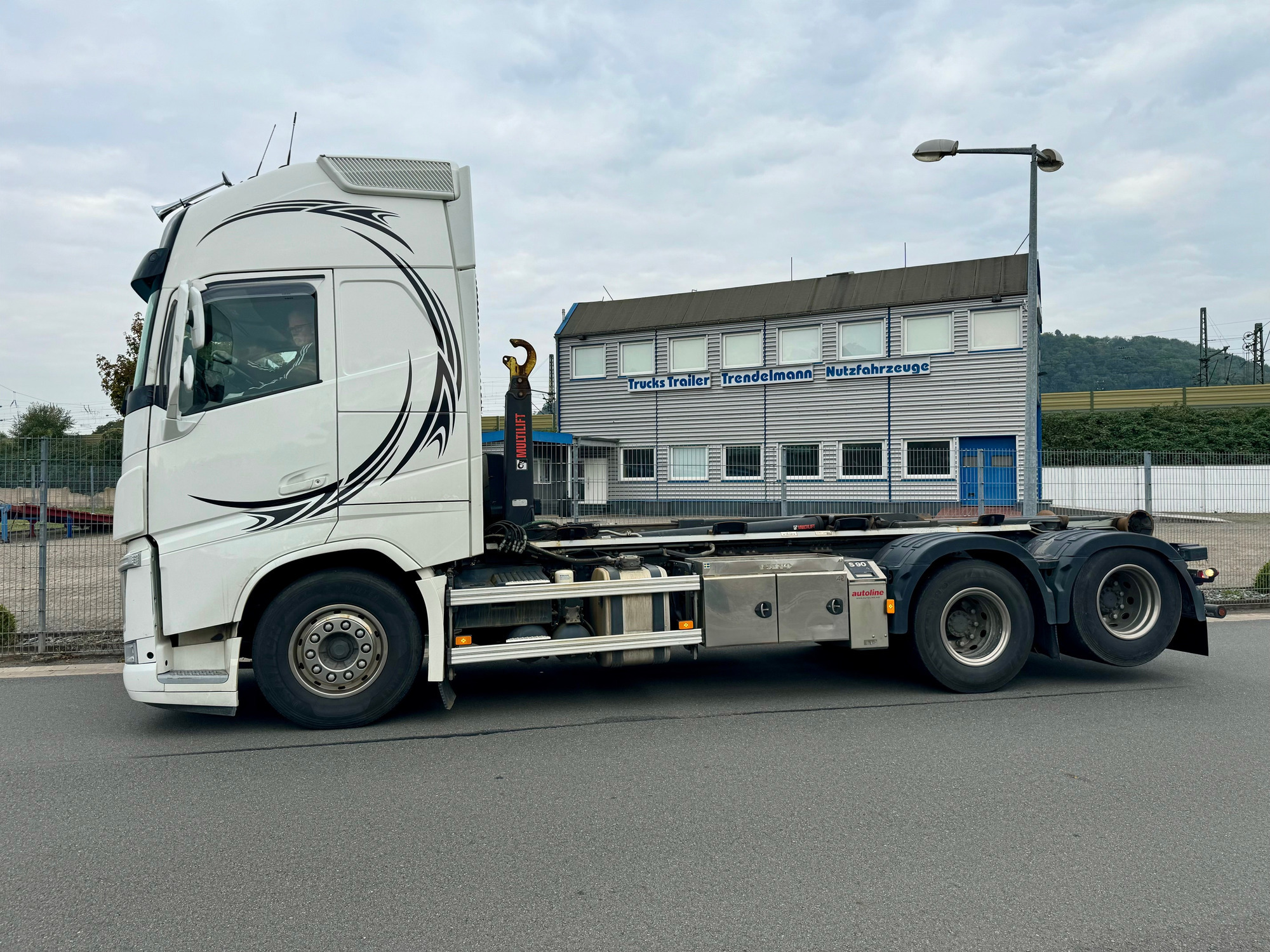 Annette Trendelmann Truck GmbH undefined: slika Annette Trendelmann Truck GmbH undefined