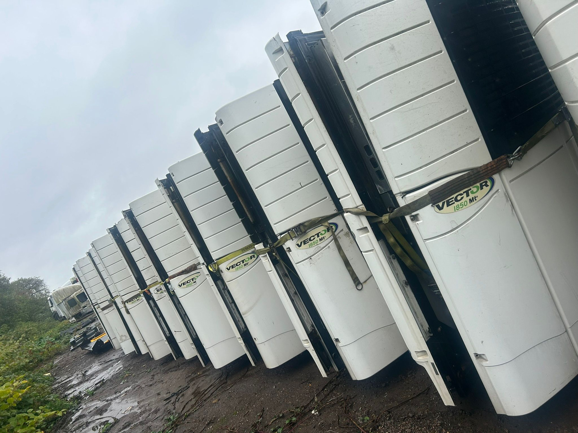 SI Meditalk Limited - vozila na prodaju undefined: slika SI Meditalk Limited - vozila na prodaju undefined