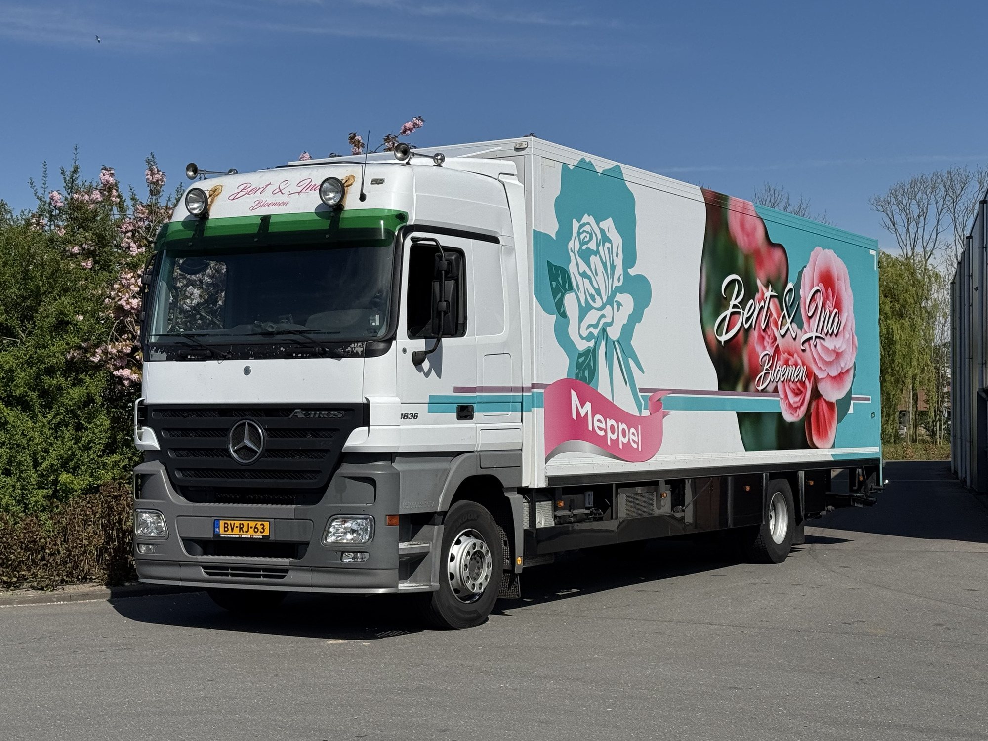 Kulk Trucks - vozila na prodaju undefined: slika Kulk Trucks - vozila na prodaju undefined