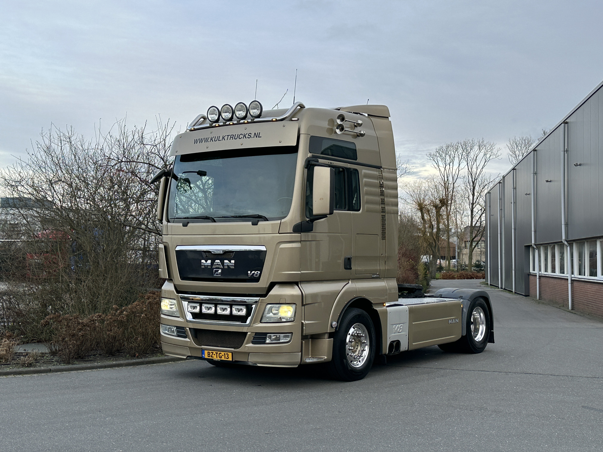 Kulk Trucks - vozila na prodaju undefined: slika Kulk Trucks - vozila na prodaju undefined
