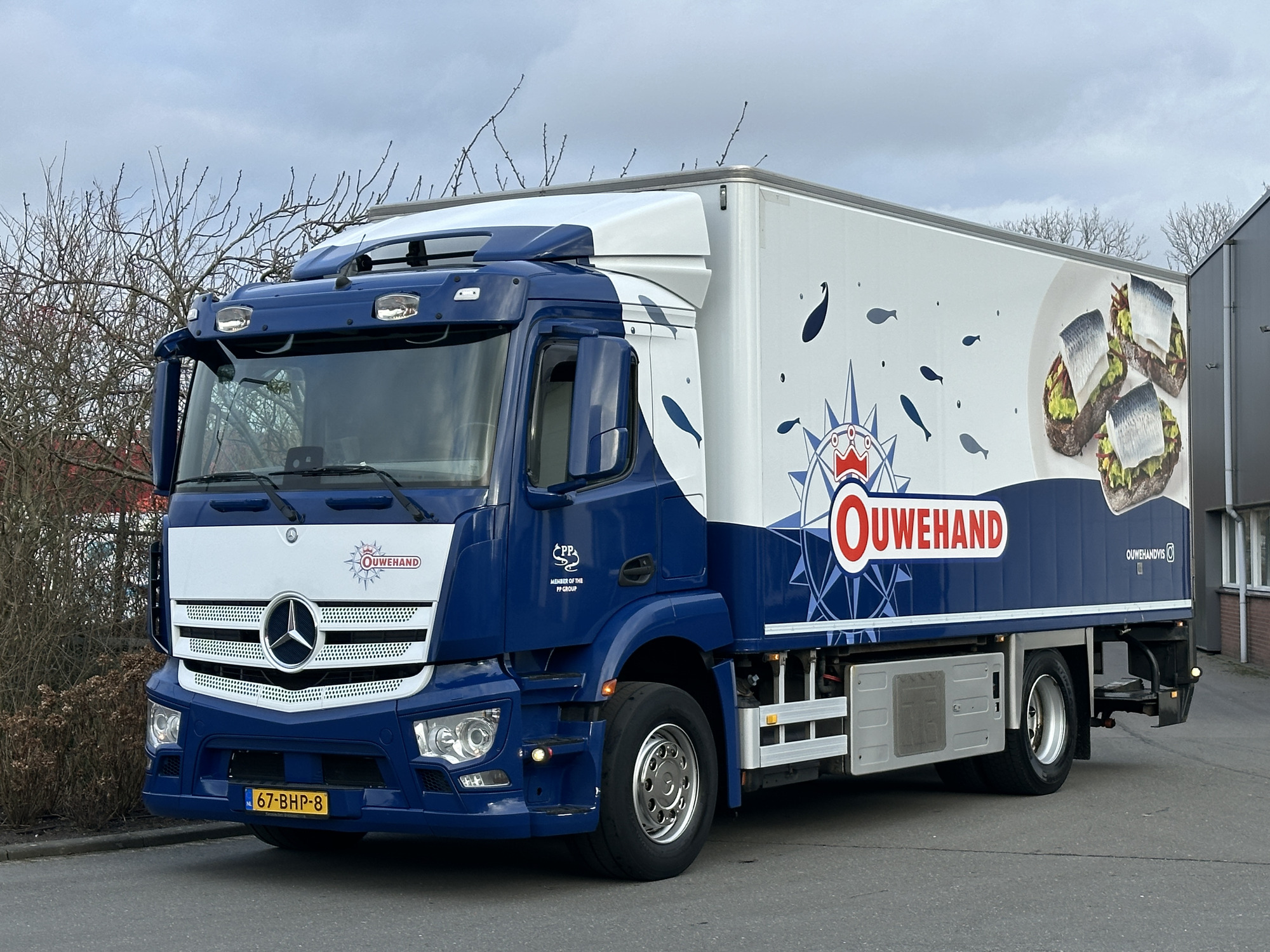 Kulk Trucks - vozila na prodaju undefined: slika Kulk Trucks - vozila na prodaju undefined
