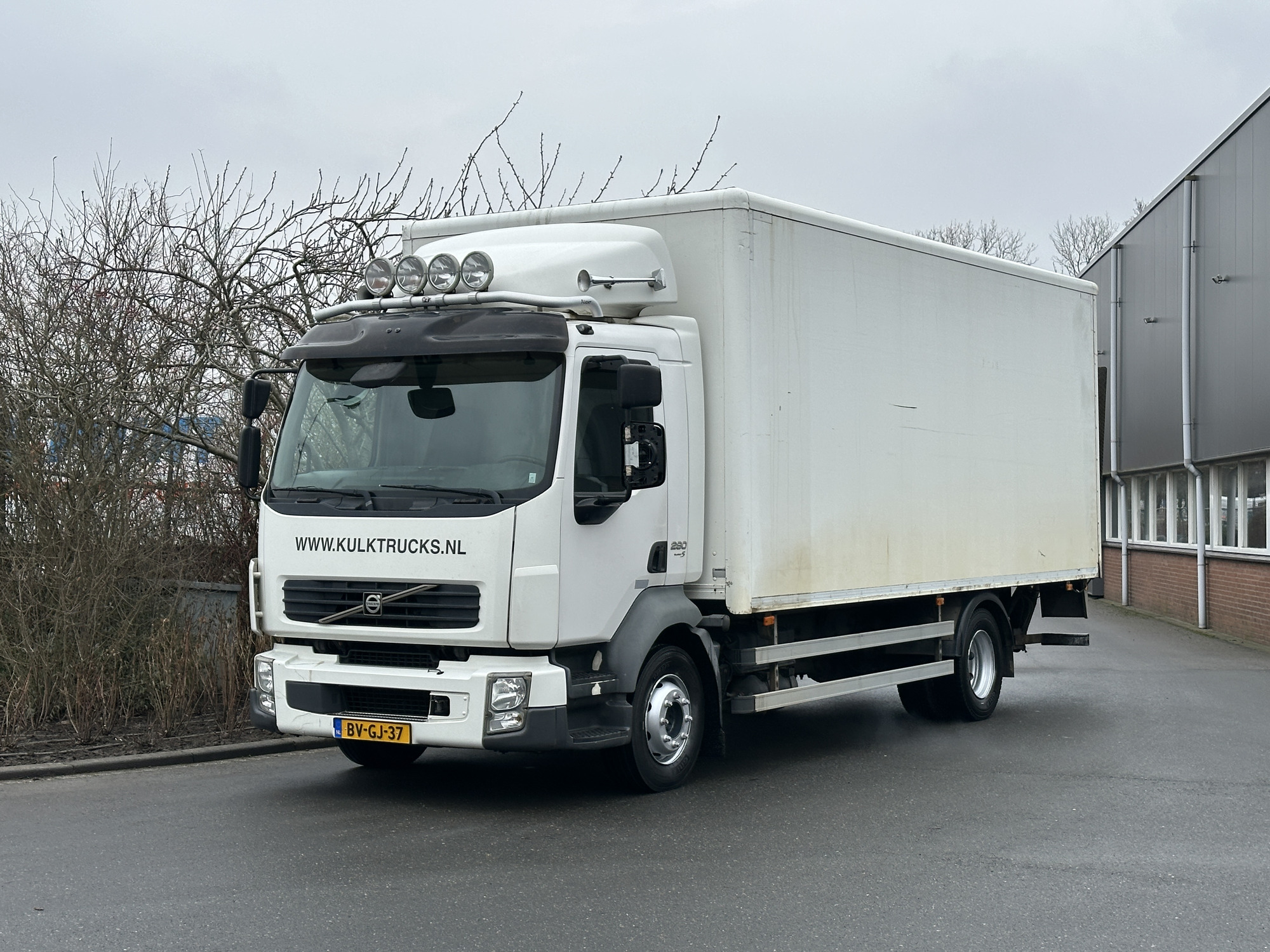 Kulk Trucks - vozila na prodaju undefined: slika Kulk Trucks - vozila na prodaju undefined