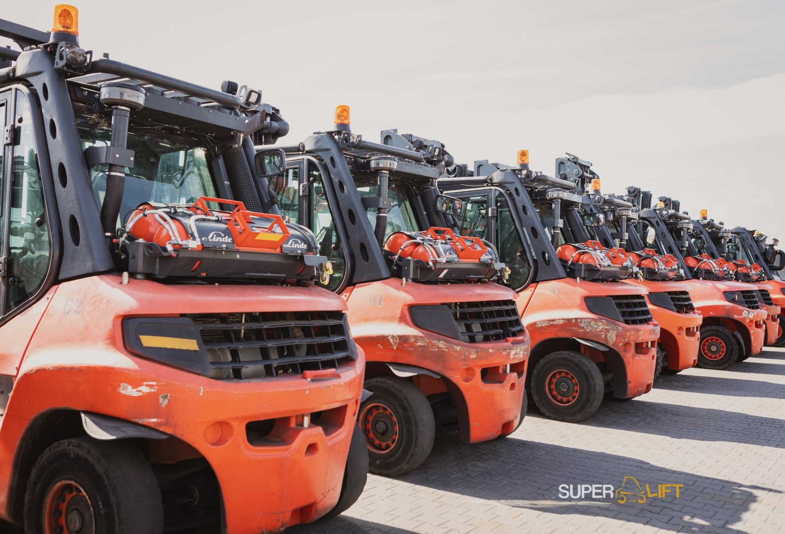 SUPERLIFT undefined: slika SUPERLIFT undefined