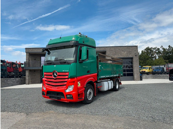 Kiper MERCEDES-BENZ Actros 1842