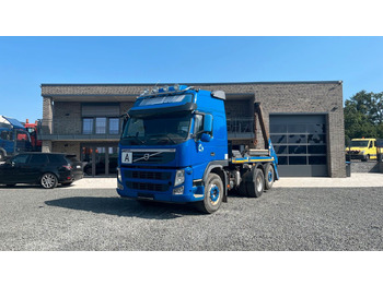 Utovarivač s proklizavajućim upravljanjem VOLVO FM 500
