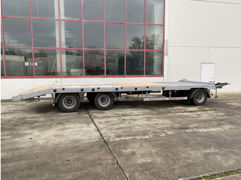 Zakup Möslein T 3-P9,2 OR  3 Achs Tieflader gerader Ladefläche 9 m, Neufahrzeug Möslein T 3-P9,2 OR  3 Achs Tieflader gerader Ladefläche 9 m, Neufahrzeug: slika Zakup Möslein T 3-P9,2 OR  3 Achs Tieflader gerader Ladefläche 9 m, Neufahrzeug Möslein T 3-P9,2 OR  3 Achs Tieflader gerader Ladefläche 9 m, Neufahrzeug