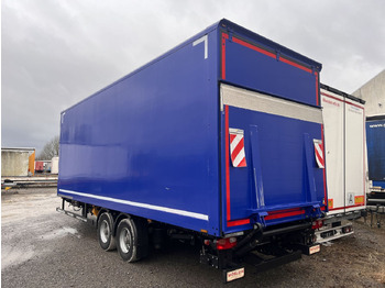 Prikolica sa zatvorenim sandukom Möslein  Tandem Koffer, Ladebordwand + Durchladbar, Weni: slika Prikolica sa zatvorenim sandukom Möslein  Tandem Koffer, Ladebordwand + Durchladbar, Weni