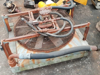Motor i dijelovi