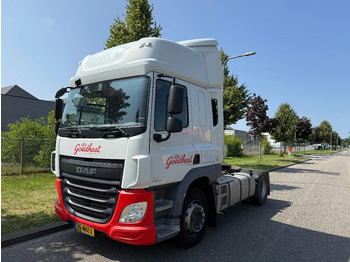 Tegljač DAF CF 400
