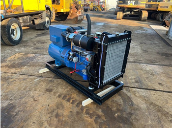 Generatorski set Ricardo 50kva (40kw) generator 3 phase 50hz 400v unused: slika Generatorski set Ricardo 50kva (40kw) generator 3 phase 50hz 400v unused