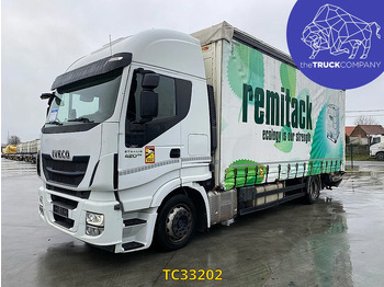 Kamion s ceradom IVECO Stralis 420