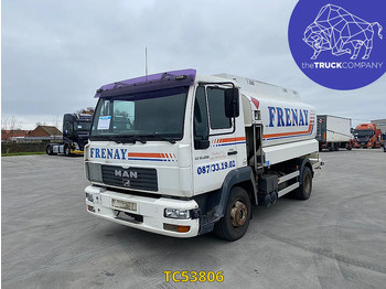 Kamion cisterna MAN L2000