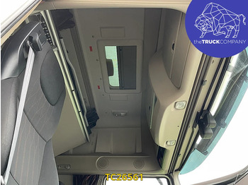 Tegljač DAF XF 480: slika Tegljač DAF XF 480