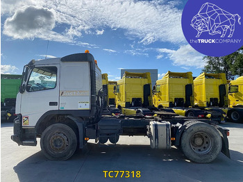 Tegljač Volvo FMX 450: slika Tegljač Volvo FMX 450