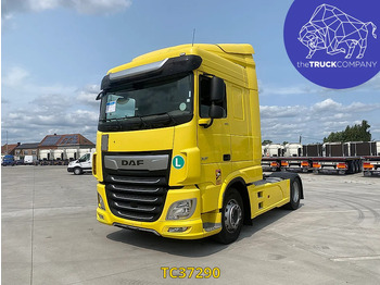 Tegljač DAF XF