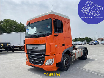 Tegljač DAF XF